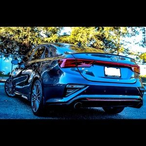 Meet your Posher, Ìvan